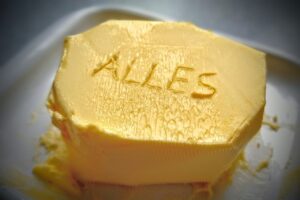 そもそも働きたくない人が転職を考える理由とは？